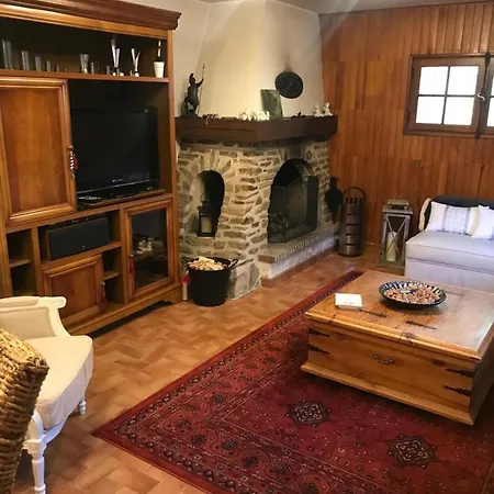 Maisonnette * Beaucaire (Gard)